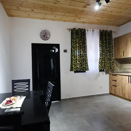 Olive Oasis Apartment
